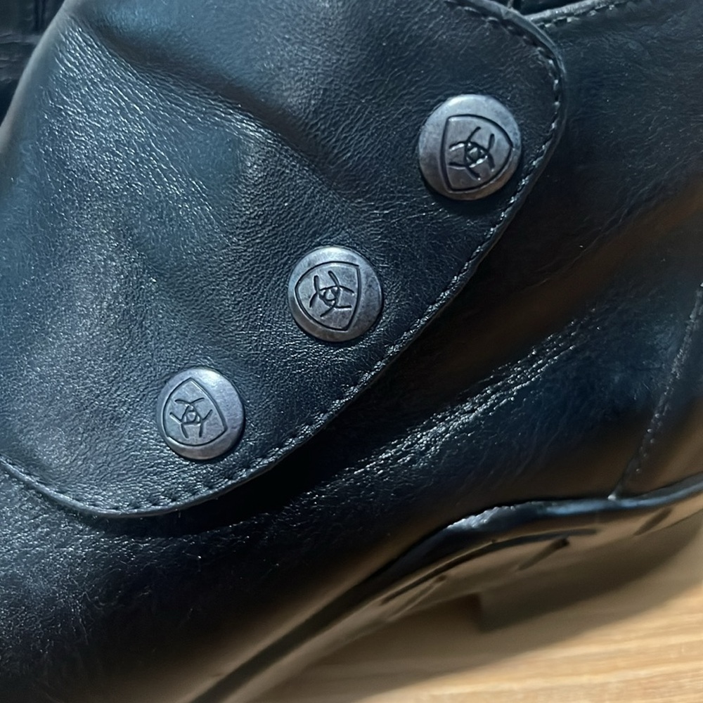 SOLD - Ariat Spat III Black Leather Ankle Boots Snap Closure Size 8.5 - Picture 5 of 12